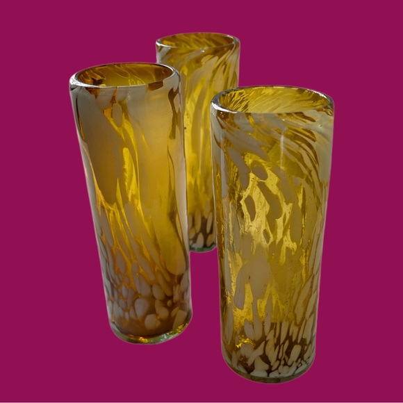 Set of 3 Vintage Blown Glass Tumblers - Picture 1 of 3